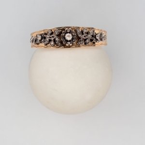BRACELET WITH DIAMONDS